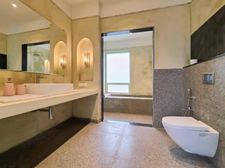 Barcelona At Story Siolim- 3bhk Private Pool Villa *
