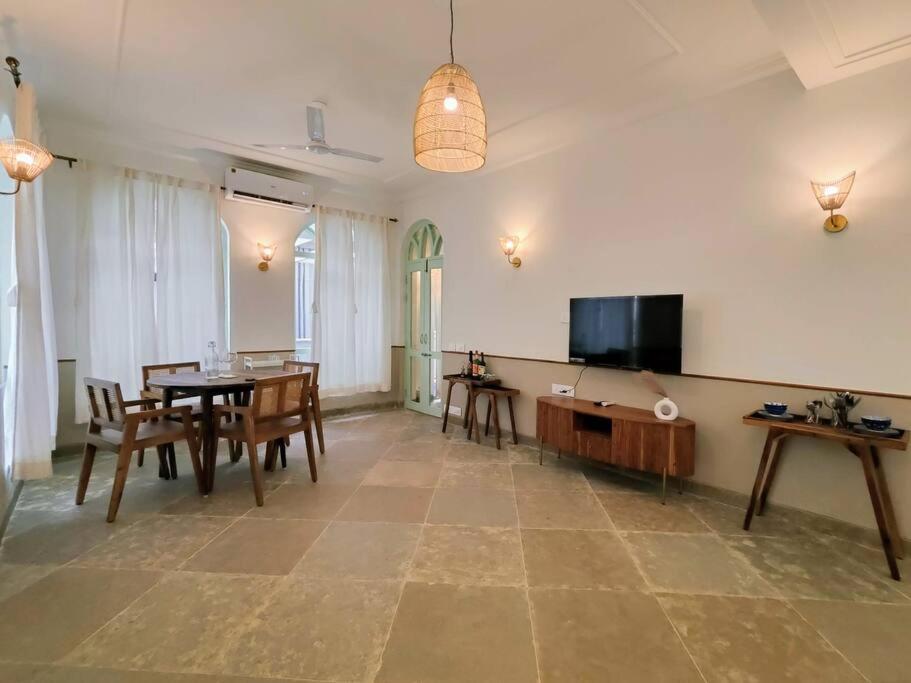 Villa Barcelona At Story Siolim- 3bhk Private Pool